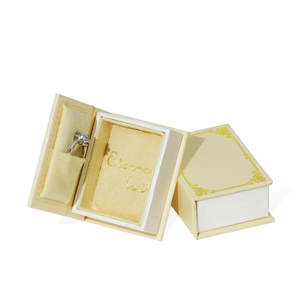Jewelry box - Book style
