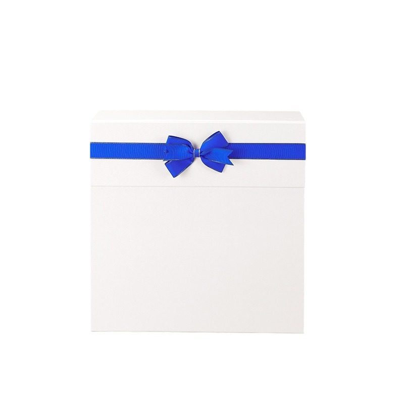 Folding magnet box