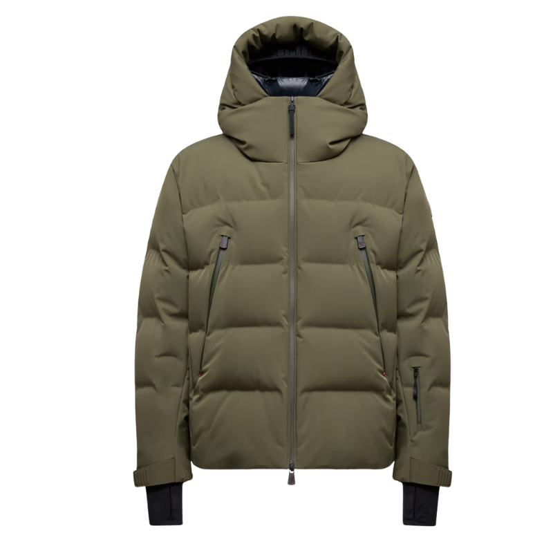 Quilted body and sleeve Quilted body and sleeve