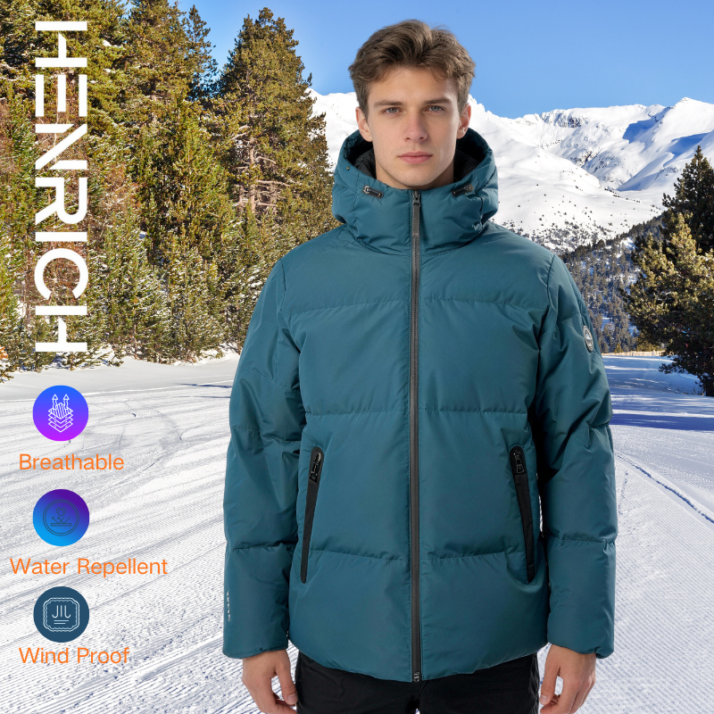 Men’s Hooded Outdoor Jacket